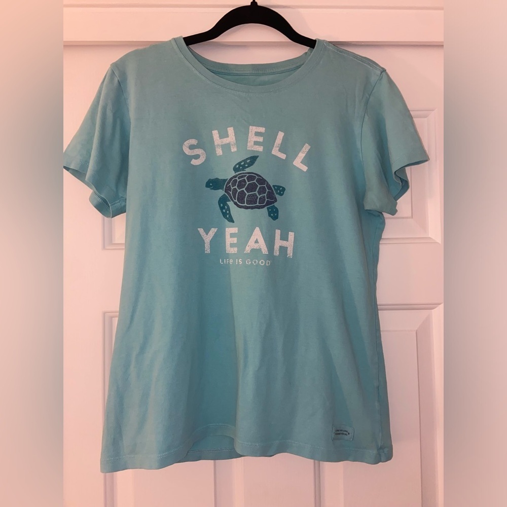 Life is Good Women’s Medium She’ll Yeah Crusher Tee T-Shirt